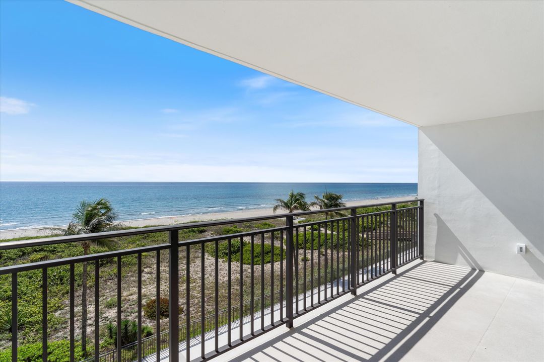 合同活跃: $1,399,000 (2 贝兹, 2 浴室, 1627 平方英尺)