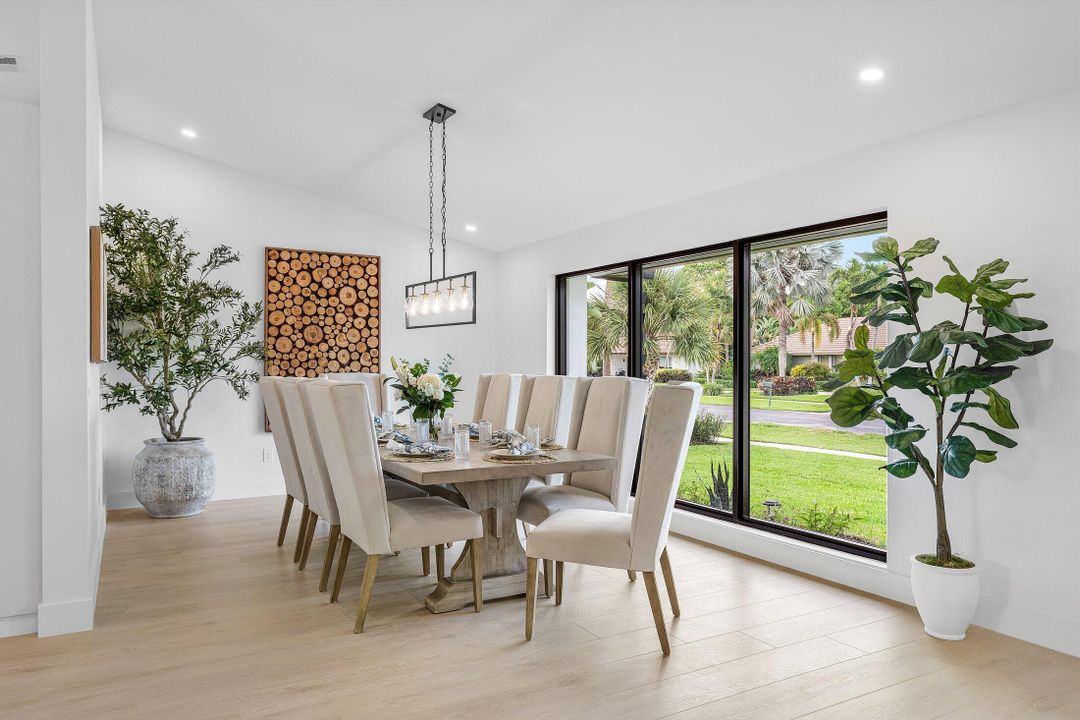 待售: $2,725,000 (7 贝兹, 4 浴室, 4246 平方英尺)