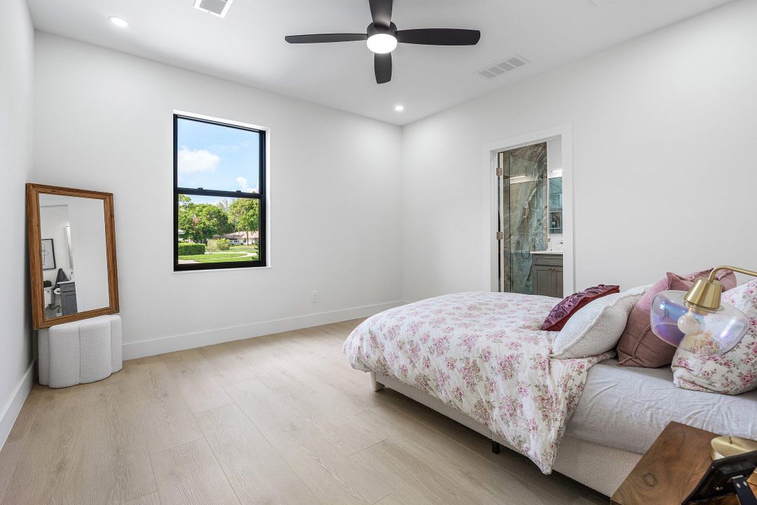 待售: $2,725,000 (7 贝兹, 4 浴室, 4246 平方英尺)