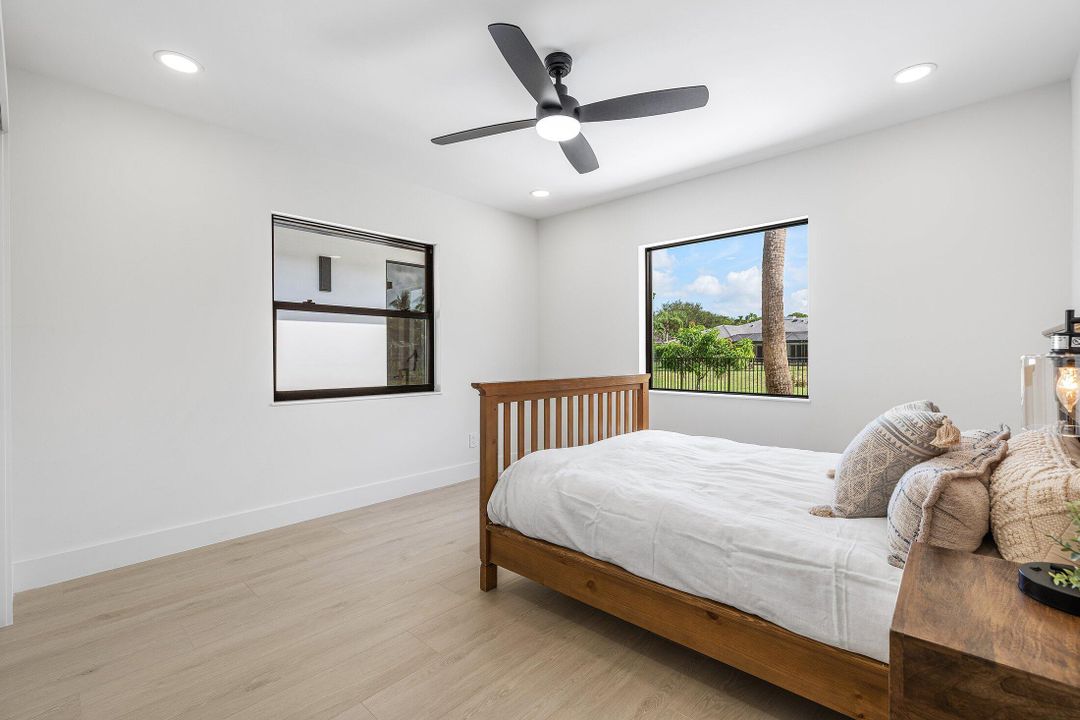 待售: $2,725,000 (7 贝兹, 4 浴室, 4246 平方英尺)