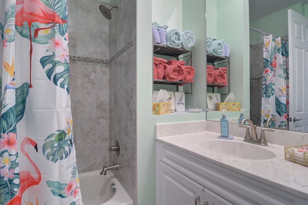 For Sale: $539,000 (3 beds, 2 baths, 1832 Square Feet)