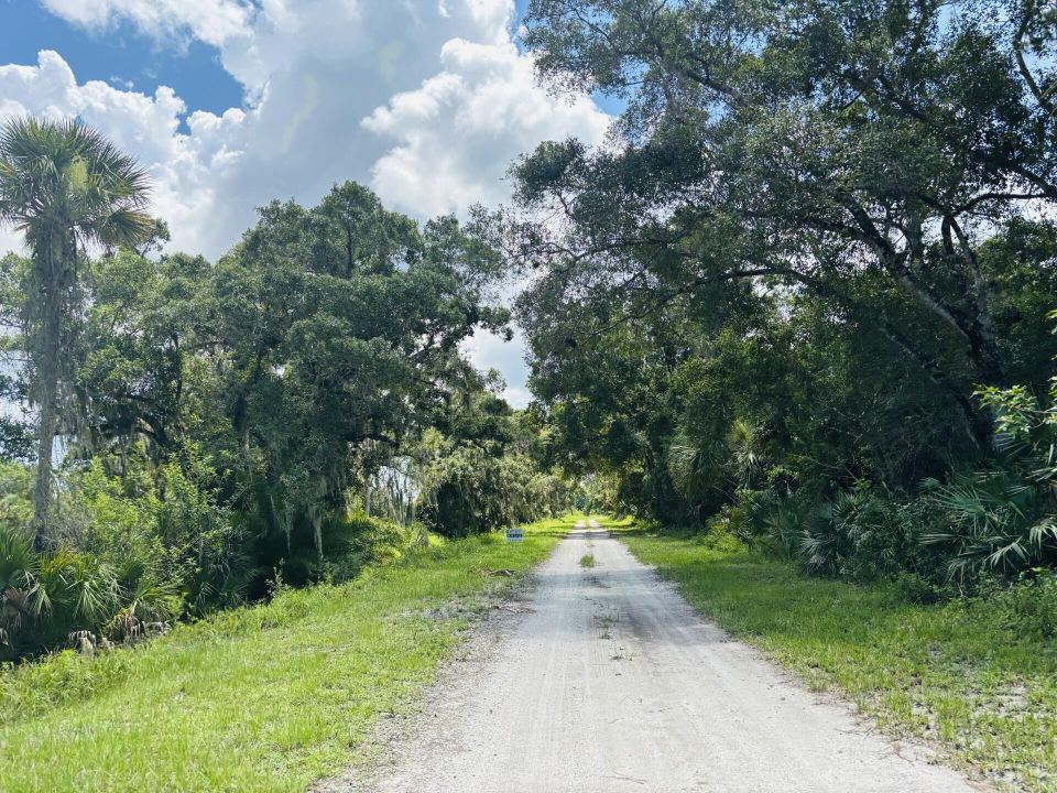 For Sale: $799,000 (3 beds, 2 baths, 1569 Square Feet)