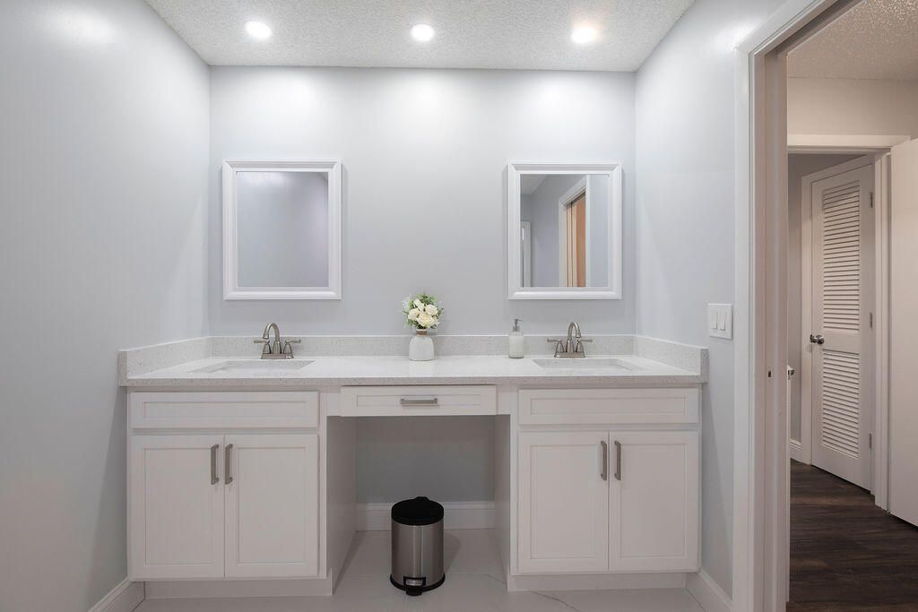 En Venta: $360,000 (2 camas, 2 baños, 1711 Pies cuadrados)