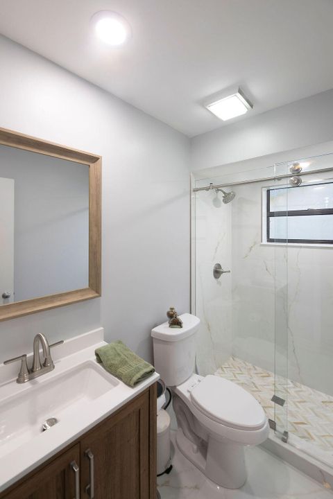 En Venta: $360,000 (2 camas, 2 baños, 1711 Pies cuadrados)