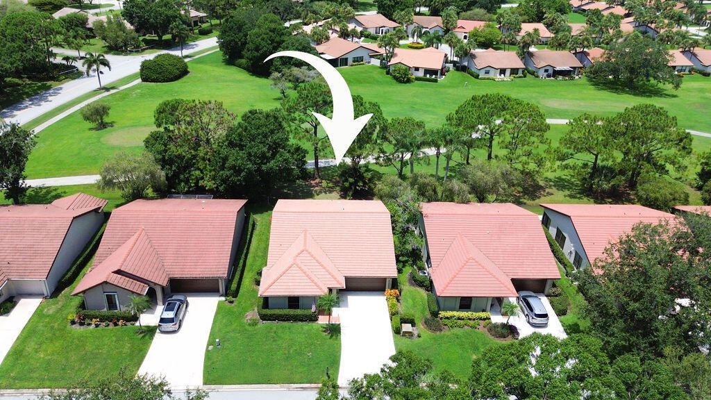 En Venta: $360,000 (2 camas, 2 baños, 1711 Pies cuadrados)