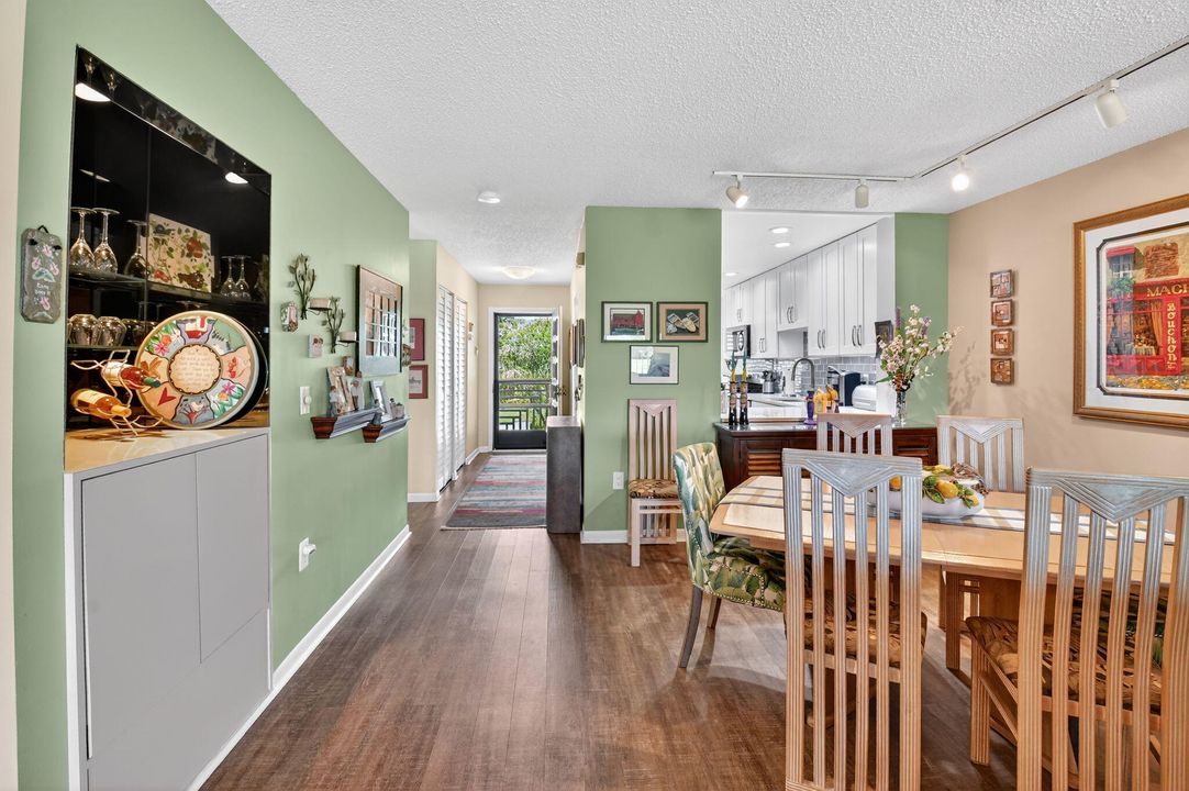 For Sale: $5,000 (2 beds, 2 baths, 1383 Square Feet)