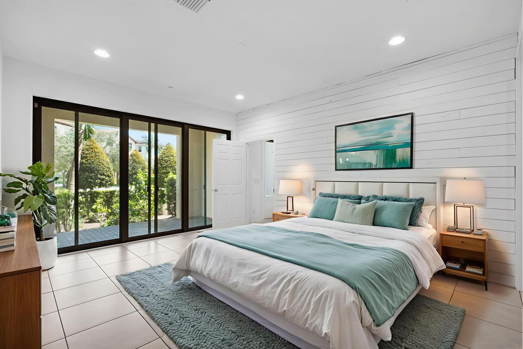 En Venta: $950,000 (4 camas, 3 baños, 2750 Pies cuadrados)