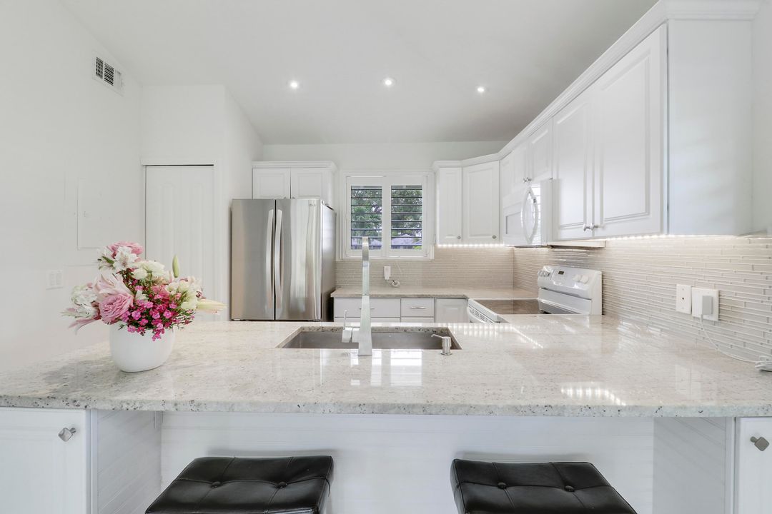 En Venta: $440,000 (2 camas, 2 baños, 1135 Pies cuadrados)