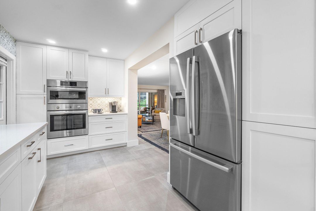 Activo con contrato: $10,000 (3 camas, 3 baños, 1700 Pies cuadrados)