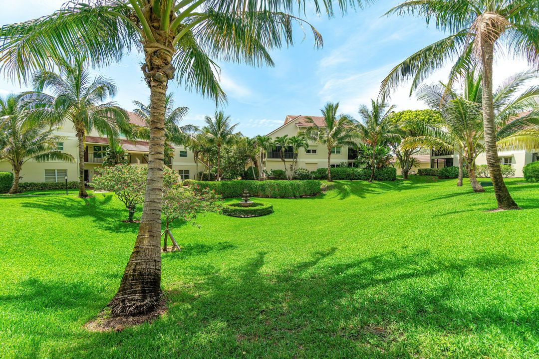 Activo con contrato: $10,000 (3 camas, 3 baños, 1700 Pies cuadrados)