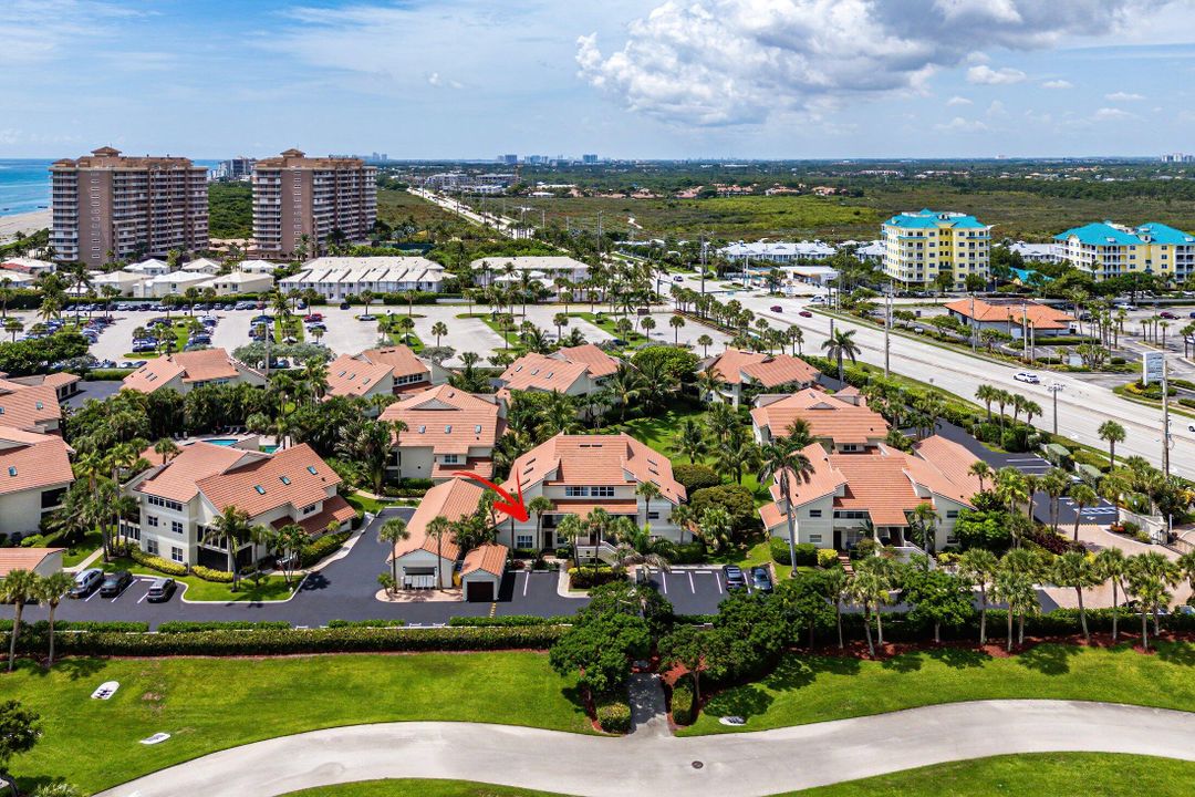 Activo con contrato: $10,000 (3 camas, 3 baños, 1700 Pies cuadrados)