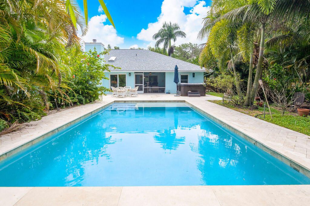 En Venta: $1,149,000 (4 camas, 3 baños, 2826 Pies cuadrados)