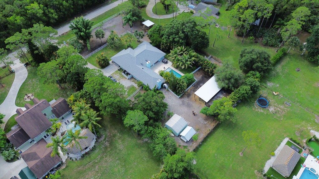 En Venta: $1,149,000 (4 camas, 3 baños, 2826 Pies cuadrados)