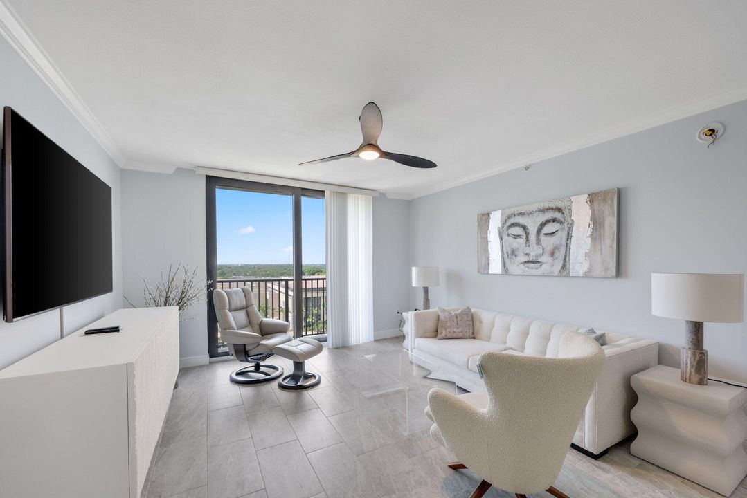 Activo con contrato: $699,900 (2 camas, 2 baños, 1155 Pies cuadrados)