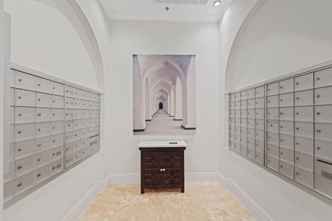 Activo con contrato: $699,900 (2 camas, 2 baños, 1155 Pies cuadrados)