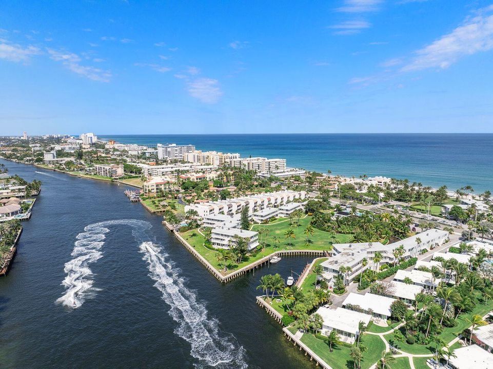 合同活跃: $2,700 (1 贝兹, 1 浴室, 575 平方英尺)