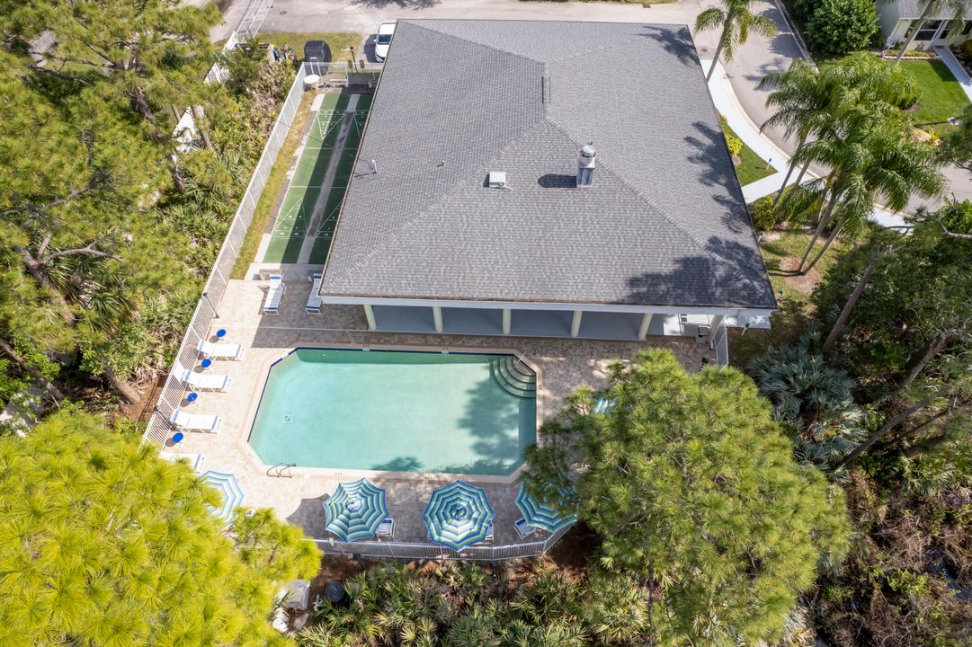 待售: $259,000 (2 贝兹, 2 浴室, 1299 平方英尺)