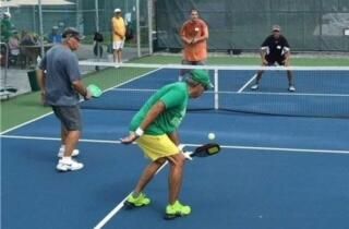 Activo con contrato: $2,550 (2 camas, 2 baños, 1156 Pies cuadrados)