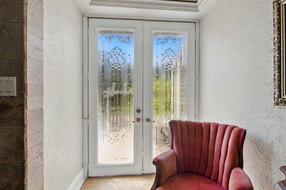 Recently Rented: $4,300 (4 beds, 2 baths, 1500 Square Feet)