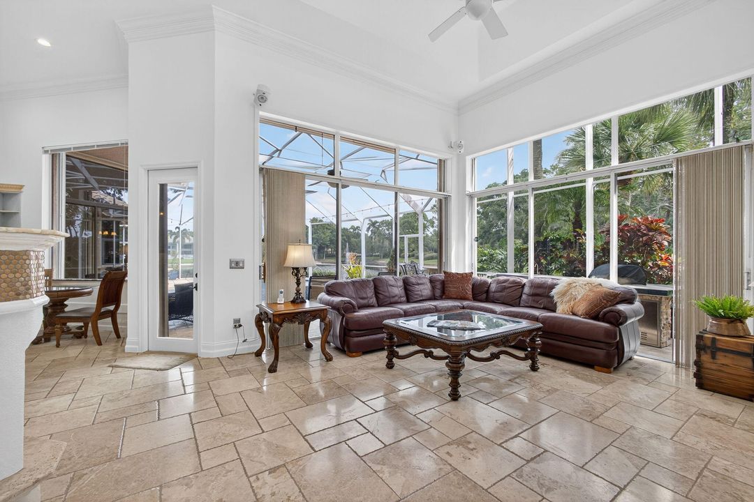 Active With Contract: $1,425,000 (4 beds, 3 baths, 2928 Square Feet)