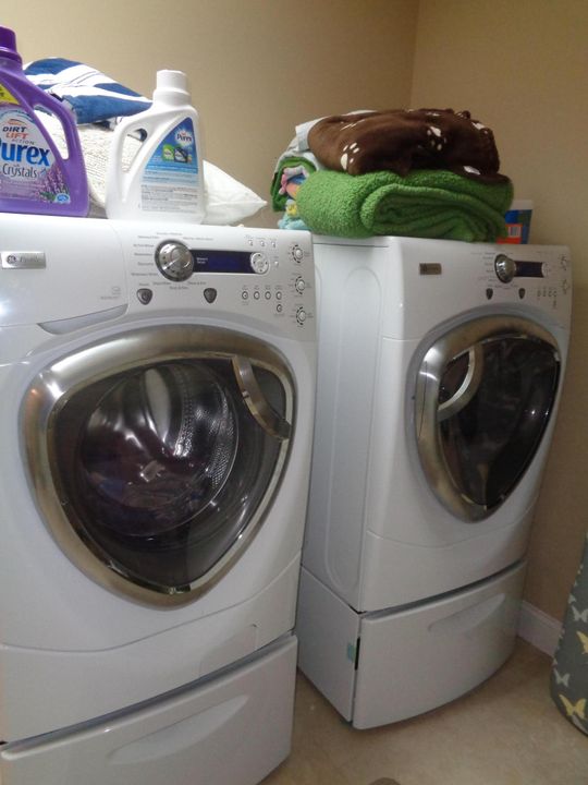 Active With Contract: $5,000 (3 beds, 2 baths, 1620 Square Feet)