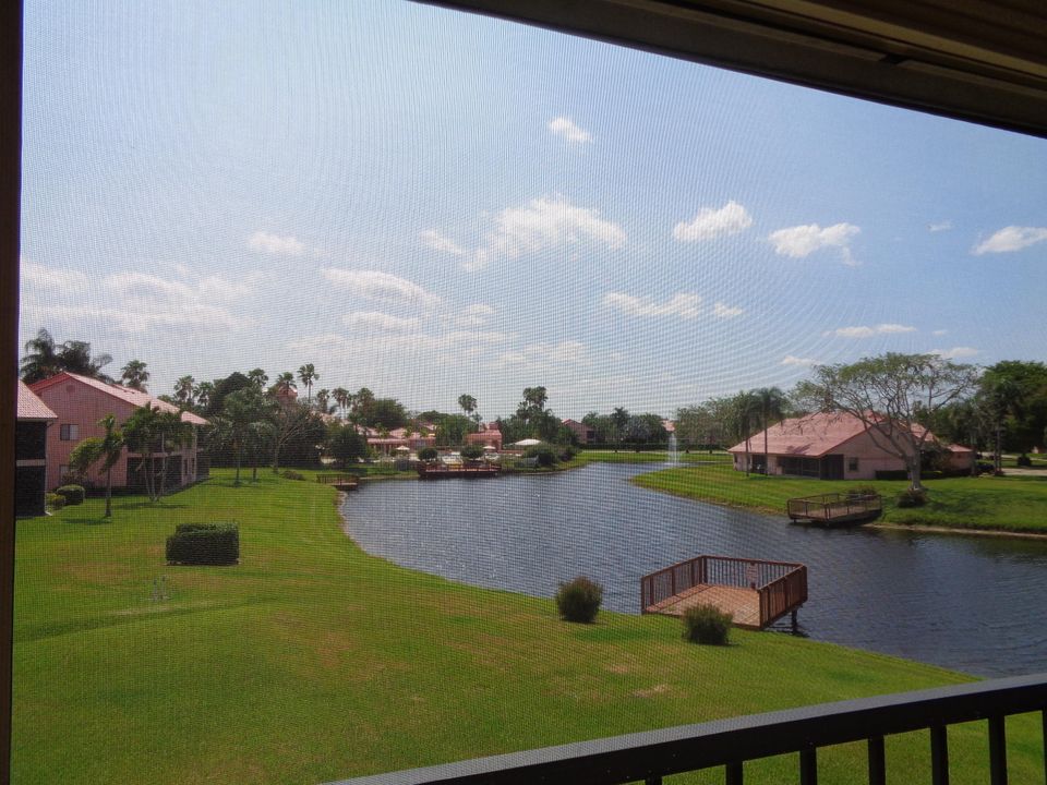 Active With Contract: $5,000 (3 beds, 2 baths, 1620 Square Feet)