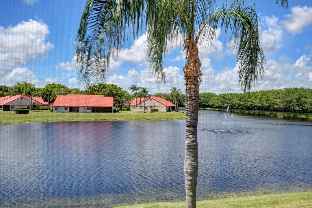 Active With Contract: $5,000 (3 beds, 2 baths, 1620 Square Feet)