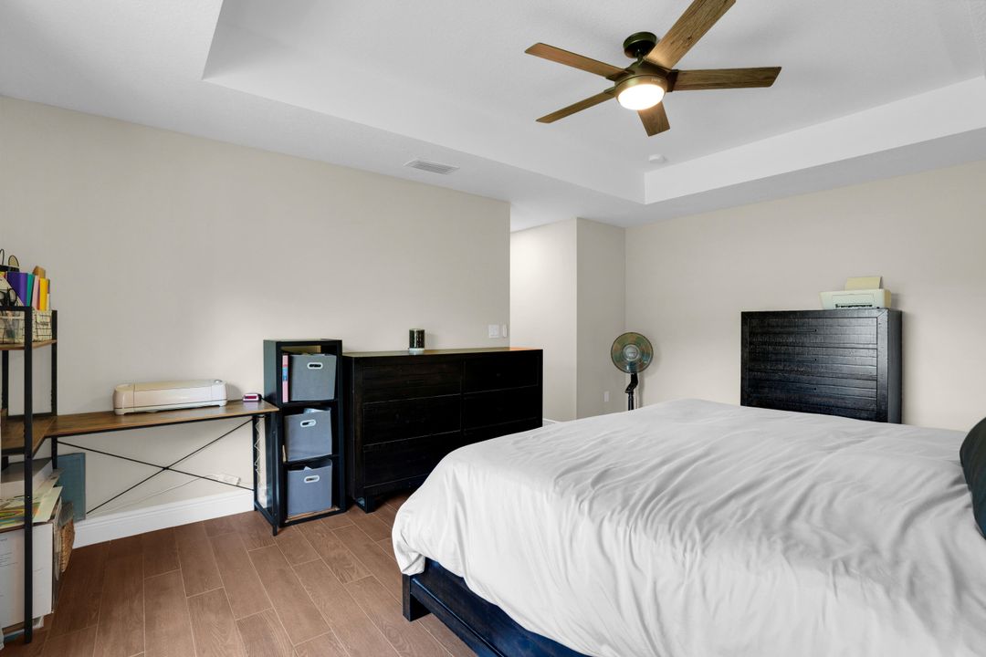 На продажу: $975,000 (4 спален, 3 ванн, 2418 Квадратных фут)