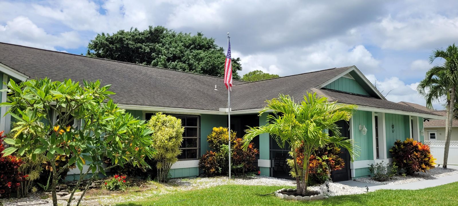 待售: $599,900 (3 贝兹, 2 浴室, 2319 平方英尺)