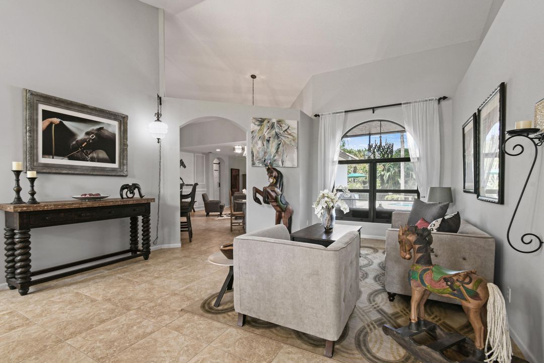 待售: $1,100,000 (4 贝兹, 3 浴室, 3002 平方英尺)