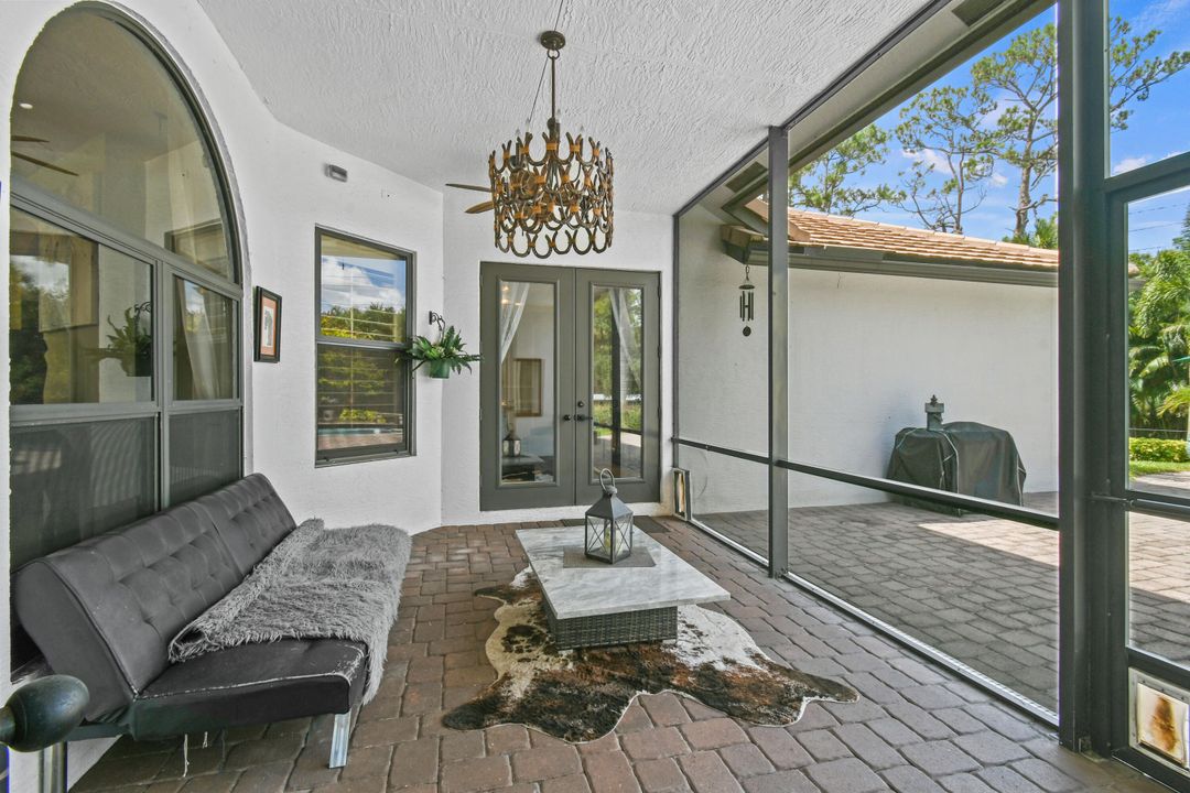 待售: $1,100,000 (4 贝兹, 3 浴室, 3002 平方英尺)