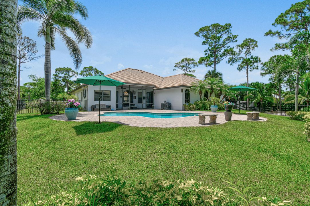 待售: $1,100,000 (4 贝兹, 3 浴室, 3002 平方英尺)