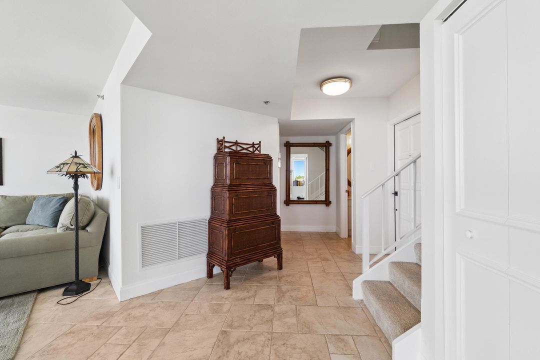 For Rent: $16,000 (2 beds, 2 baths, 2307 Square Feet)