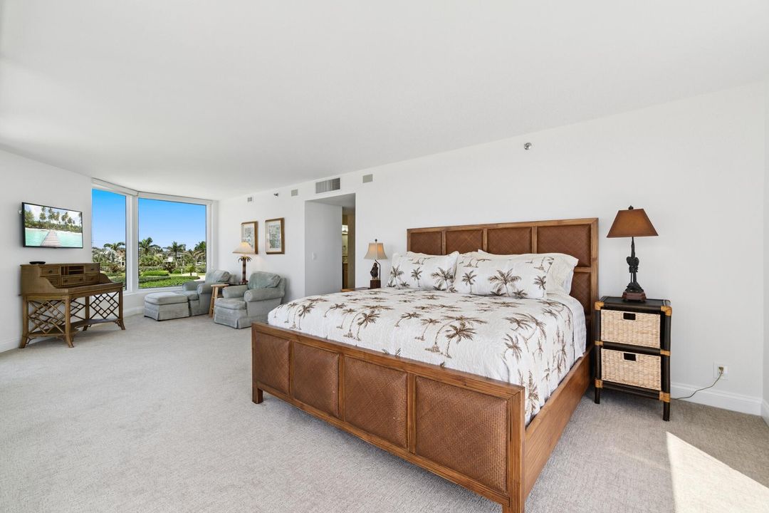 For Rent: $16,000 (2 beds, 2 baths, 2307 Square Feet)