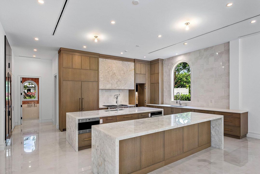 En Venta: $7,250,000 (7 camas, 7 baños, 7019 Pies cuadrados)