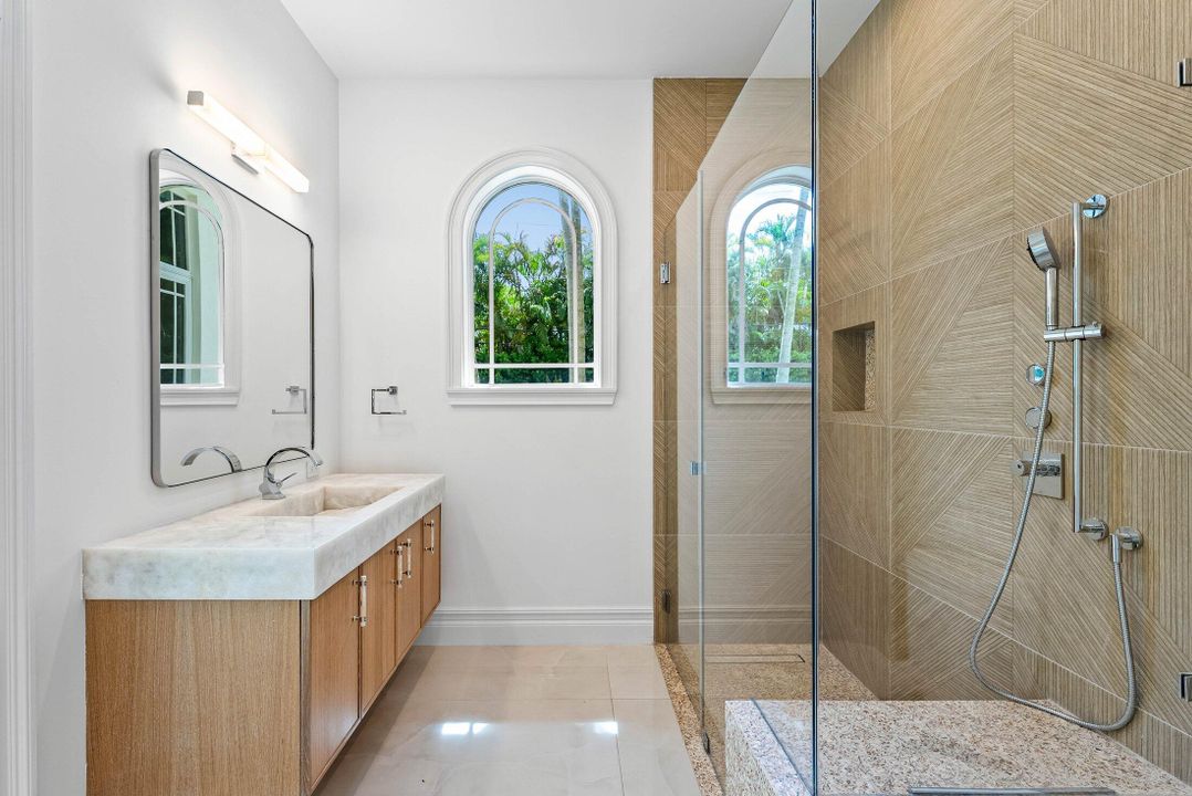 En Venta: $7,250,000 (7 camas, 7 baños, 7019 Pies cuadrados)