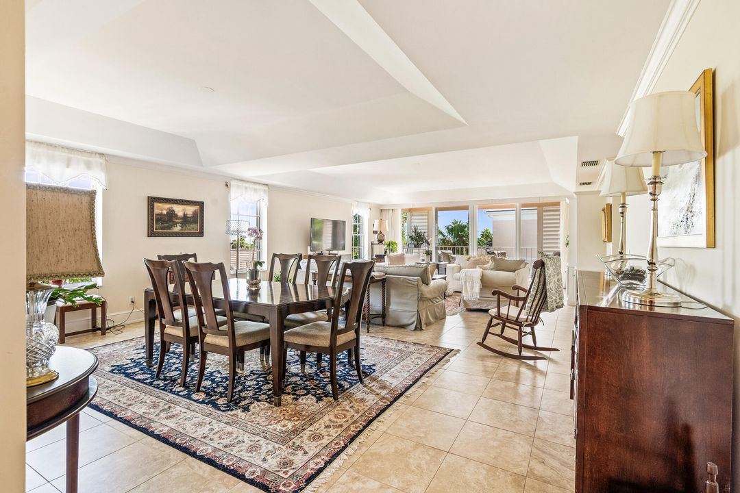 待售: $1,250,000 (3 贝兹, 2 浴室, 2632 平方英尺)