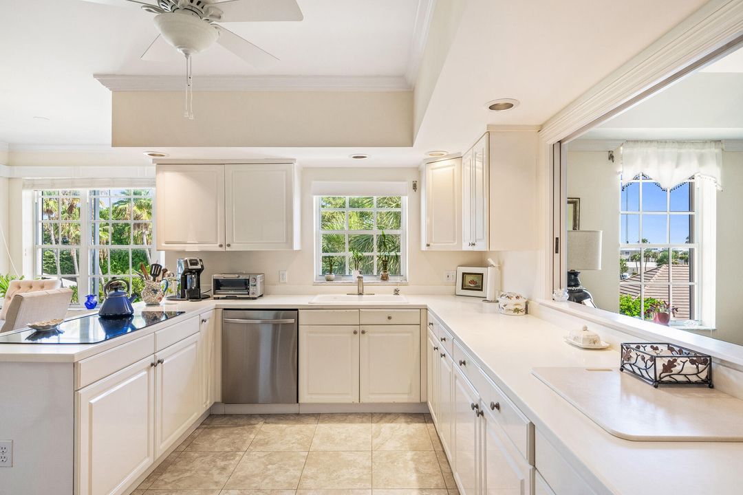 待售: $1,250,000 (3 贝兹, 2 浴室, 2632 平方英尺)