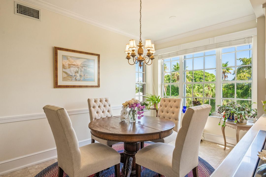 待售: $1,250,000 (3 贝兹, 2 浴室, 2632 平方英尺)