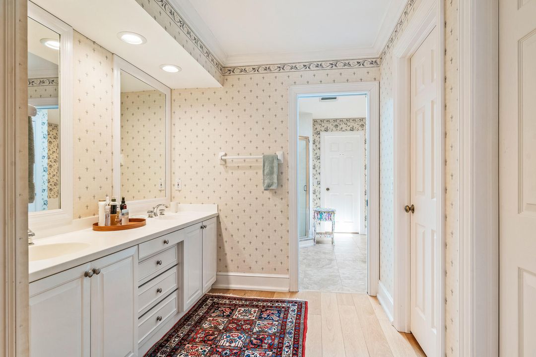 待售: $1,250,000 (3 贝兹, 2 浴室, 2632 平方英尺)