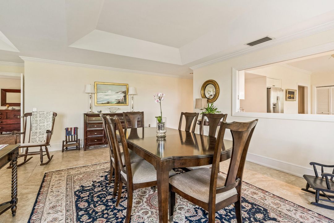 待售: $1,250,000 (3 贝兹, 2 浴室, 2632 平方英尺)