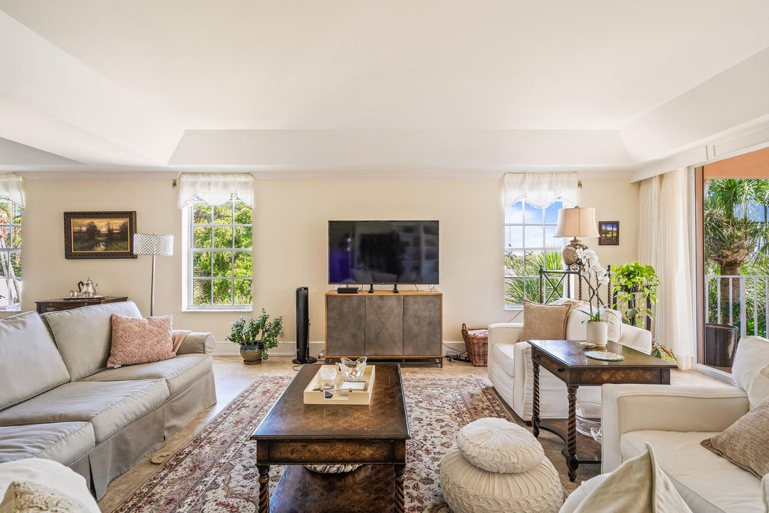 待售: $1,250,000 (3 贝兹, 2 浴室, 2632 平方英尺)