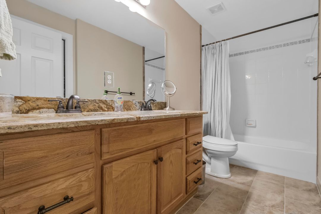 For Sale: $1,720,000 (4 beds, 2 baths, 2960 Square Feet)