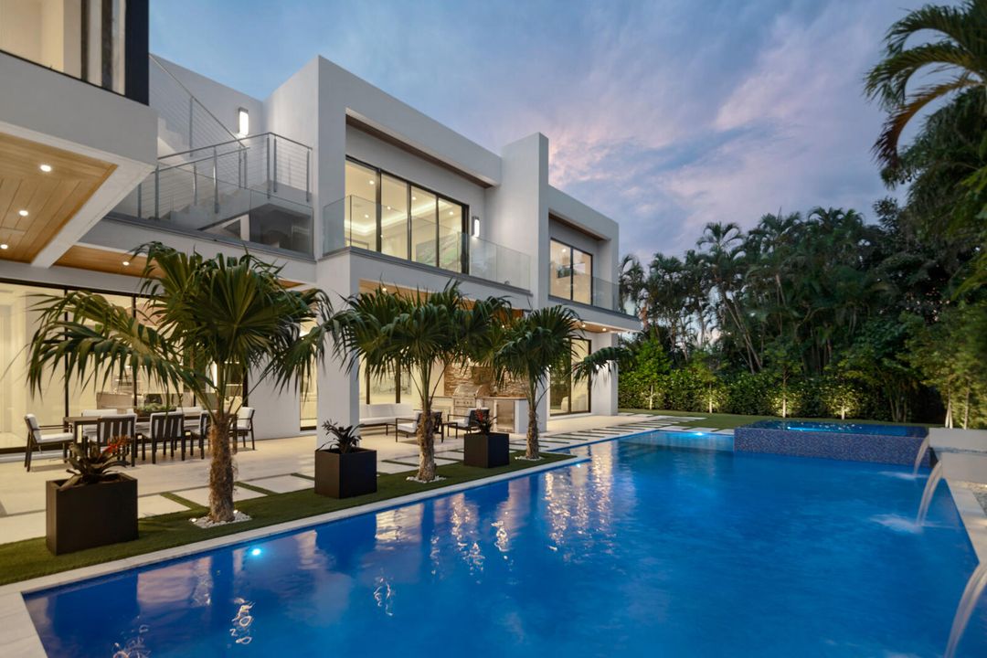 На продажу: $11,900,000 (5 спален, 7 ванн, 6774 Квадратных фут)