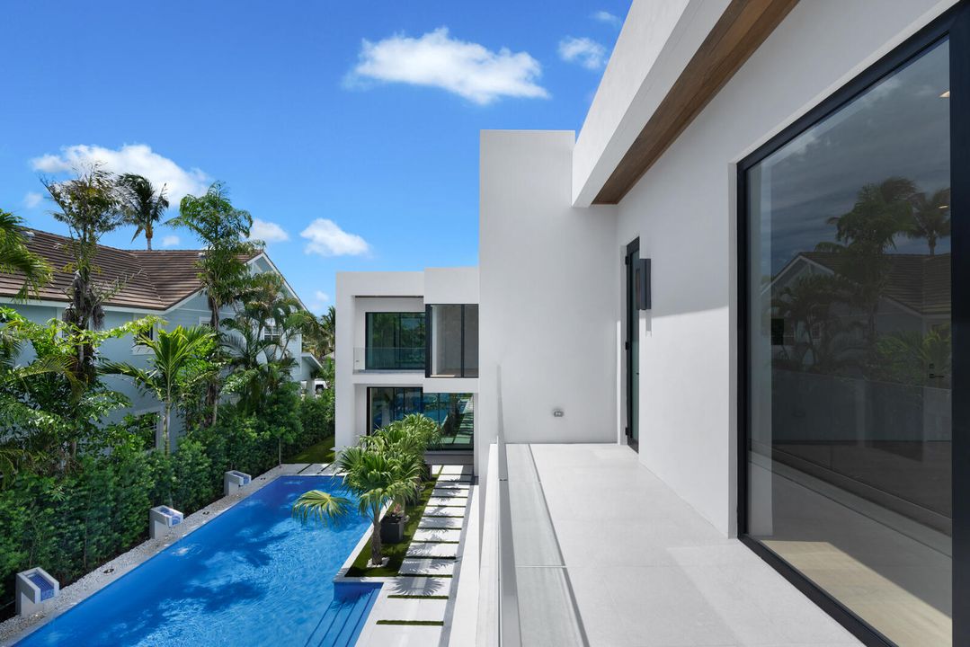 На продажу: $11,900,000 (5 спален, 7 ванн, 6774 Квадратных фут)