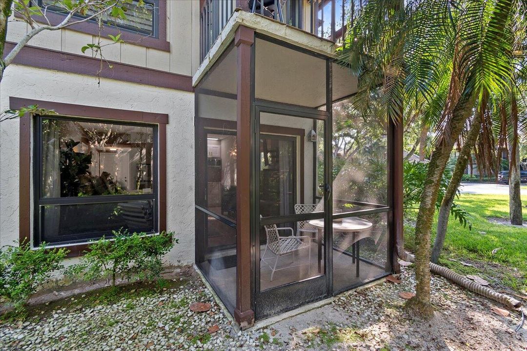 For Rent: $3,600 (1 beds, 1 baths, 500 Square Feet)