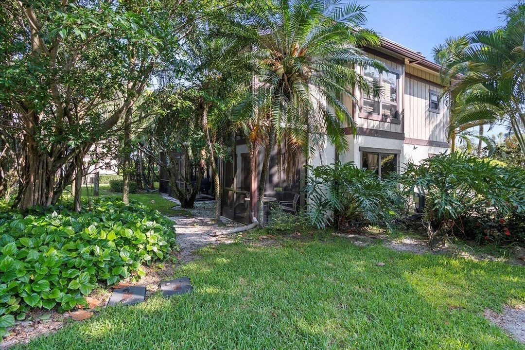 For Rent: $3,600 (1 beds, 1 baths, 500 Square Feet)