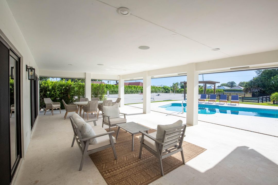 Active With Contract: $15,000 (4 beds, 3 baths, 2730 Square Feet)