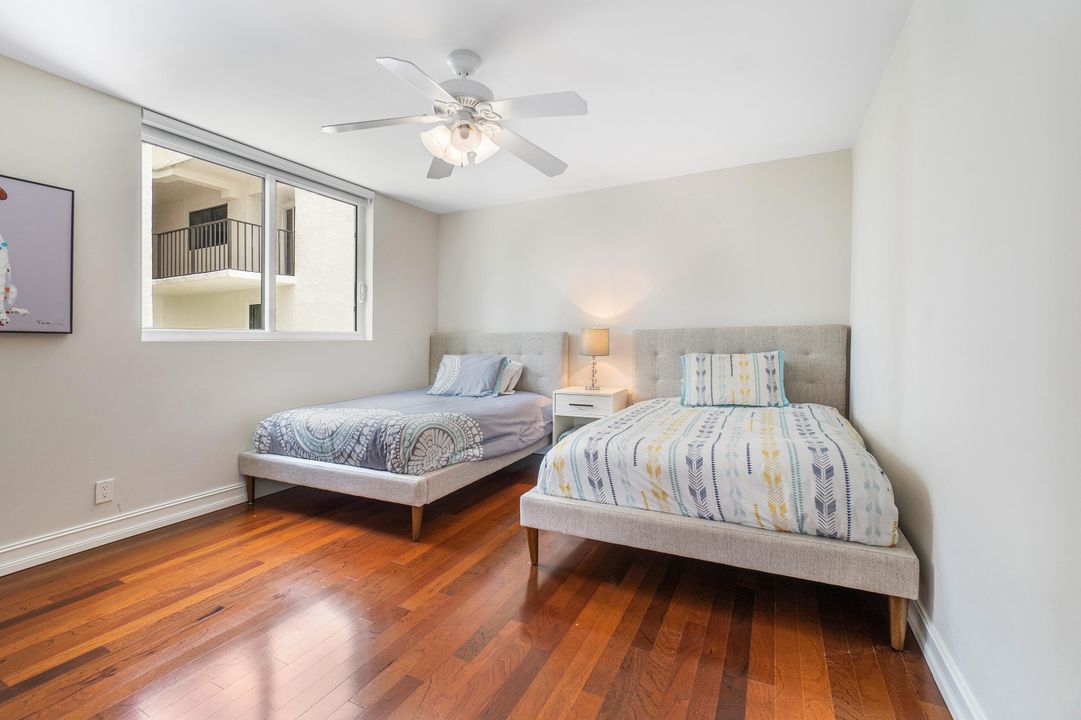 На продажу: $1,100,000 (3 спален, 2 ванн, 2240 Квадратных фут)