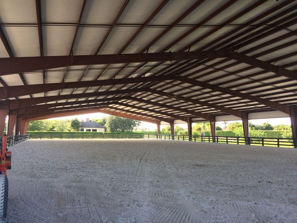 Недавно арендовано: $13,500 (2 спален, 1 ванн, 1944 Квадратных фут)